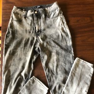 Black acid wash skinny jeans ice brand 9/10
